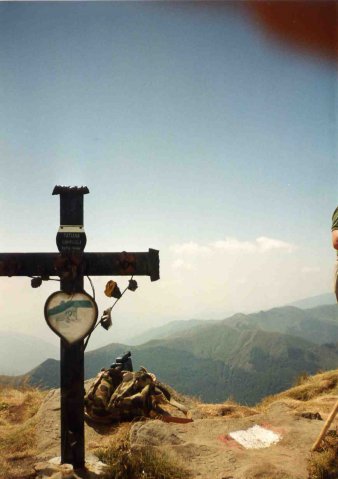 Cima Cusna -croce